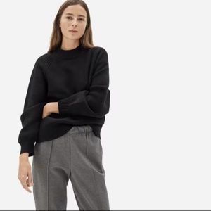 Everlane Oversized Stroopwafel Crew in ReCashmere Black Size Medium